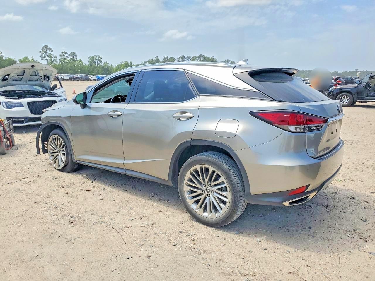 2020 LEXUS RX — VIN 2T2JZMAA4LC169727 — photo 2