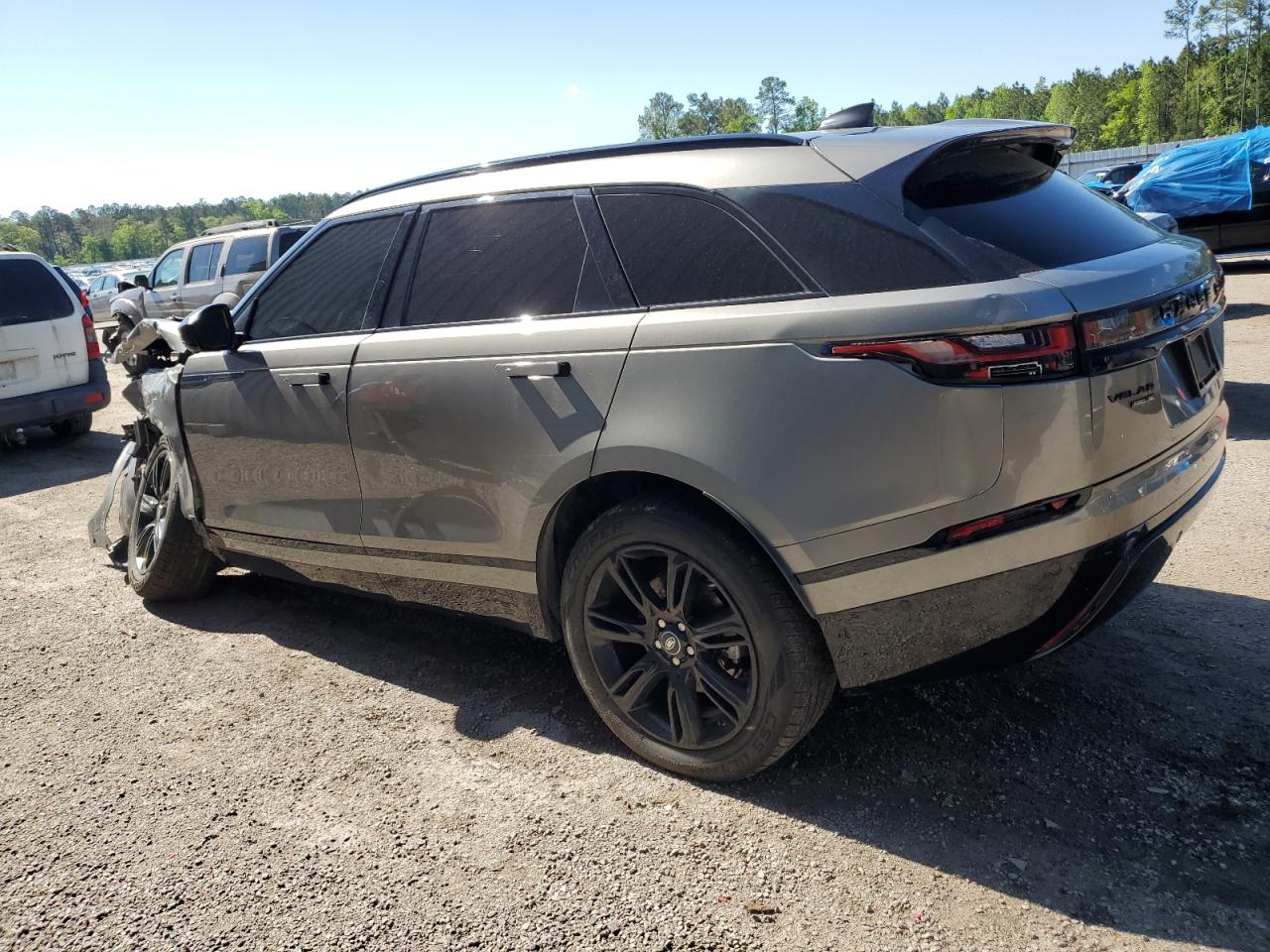 2019 LAND ROVER RANGE ROVE — VIN SALYL2EX7KA784064 — photo 2