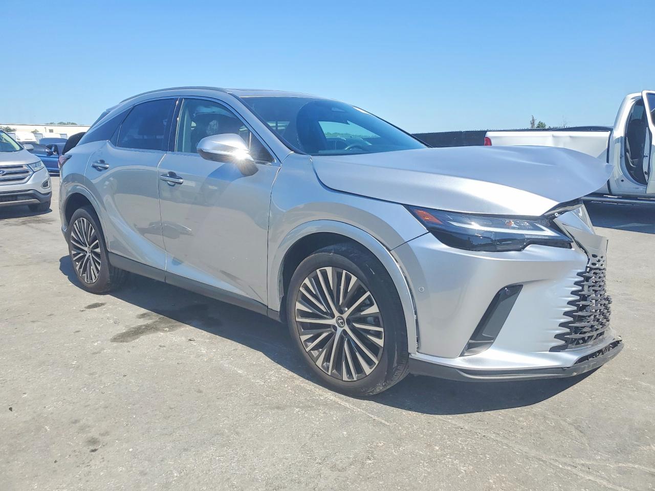 2024 LEXUS RX — VIN 2T2BAMBA5RC033366 — photo 4