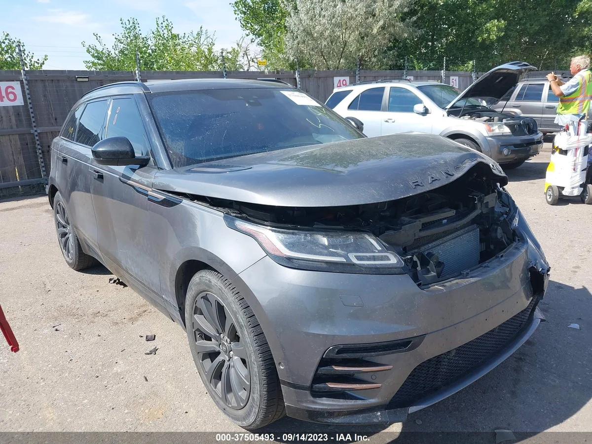 2018 LAND ROVER RANGE ROVER VELAR — VIN SALYL2RV4JA759243 — photo 1 of 10