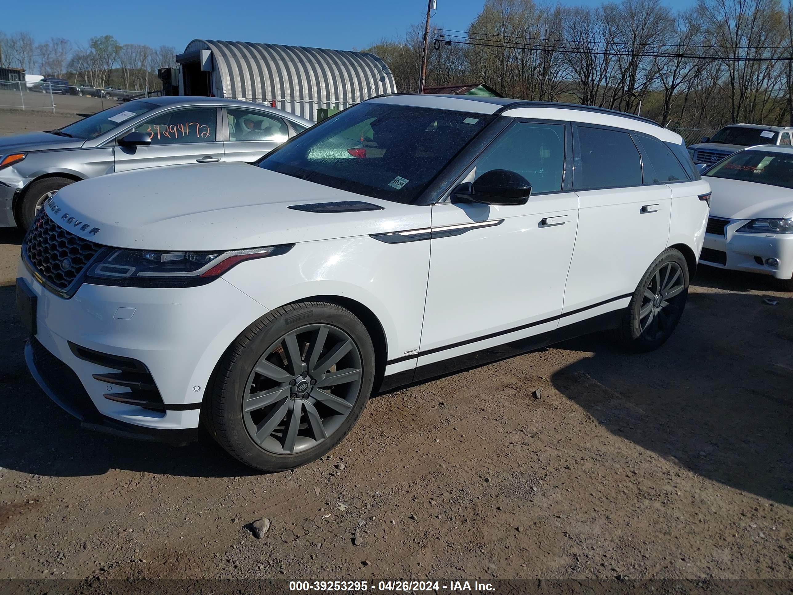 2019 LAND ROVER RANGE ROVER VELAR — VIN SALYL2FV3KA218285 — photo 2