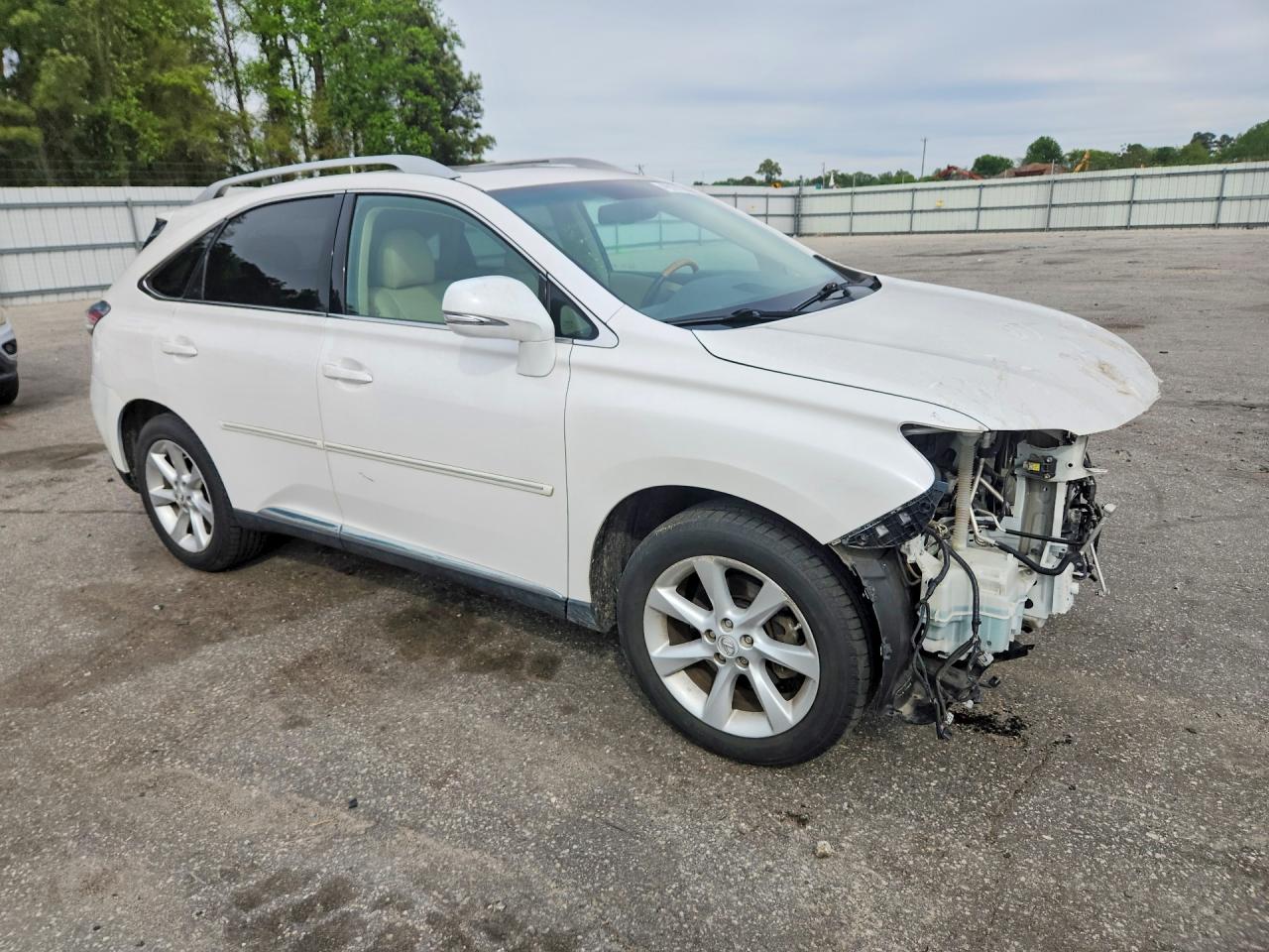 2011 LEXUS RX — VIN 2T2ZK1BA2BC053140 — photo 4