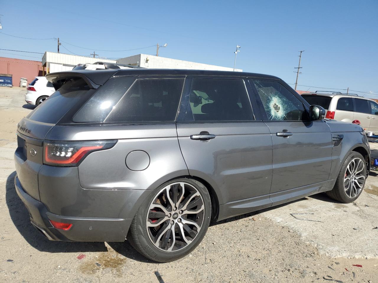 2019 LAND ROVER RANGE ROVE — VIN SALWV2SV3KA420065 — photo 3