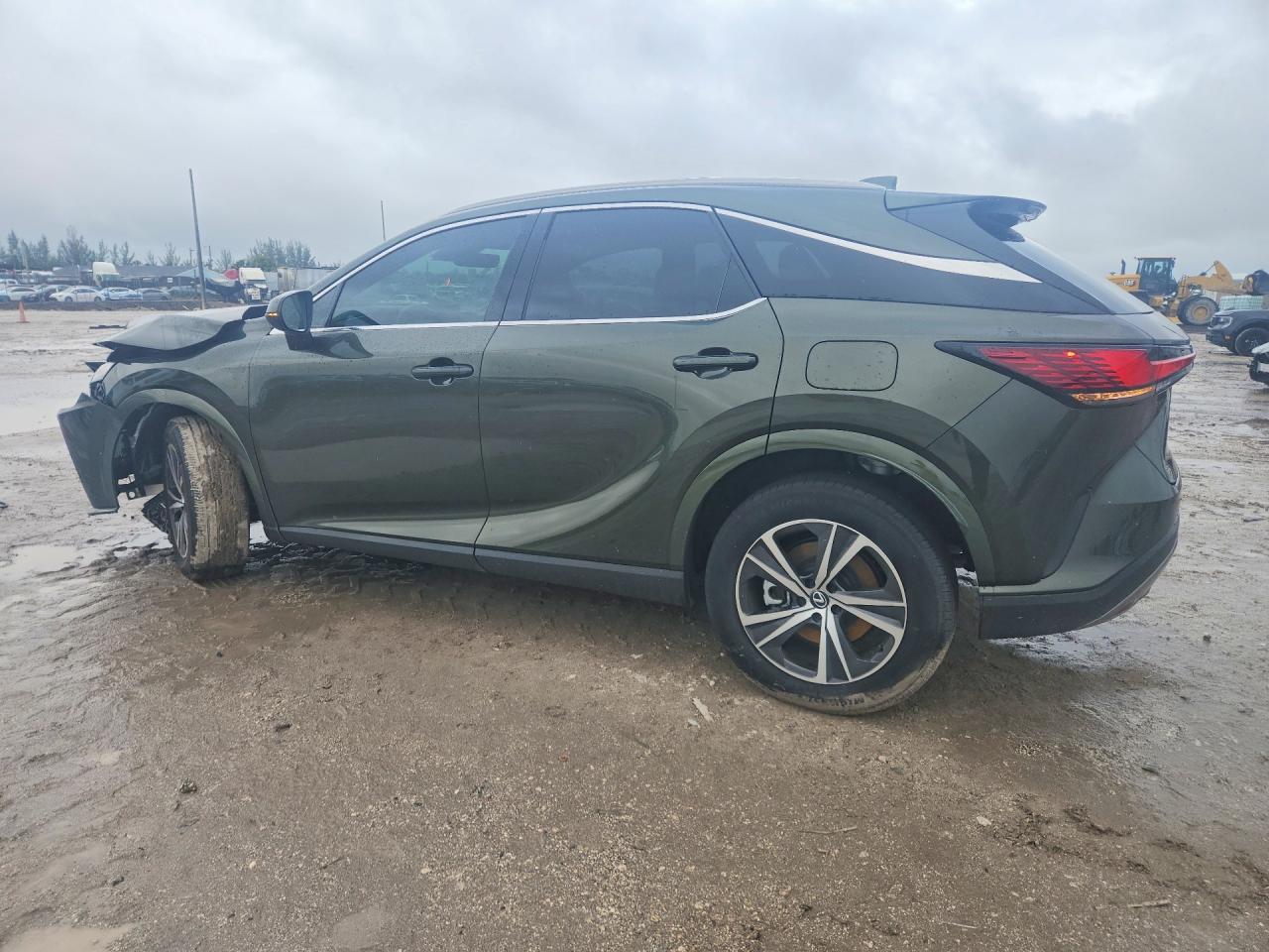 2025 LEXUS RX — VIN 2T2BAMBA0SC056611 — photo 2