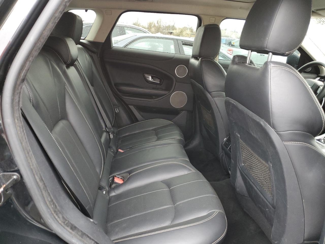 SALVR2BG8GH087183 — photo 10