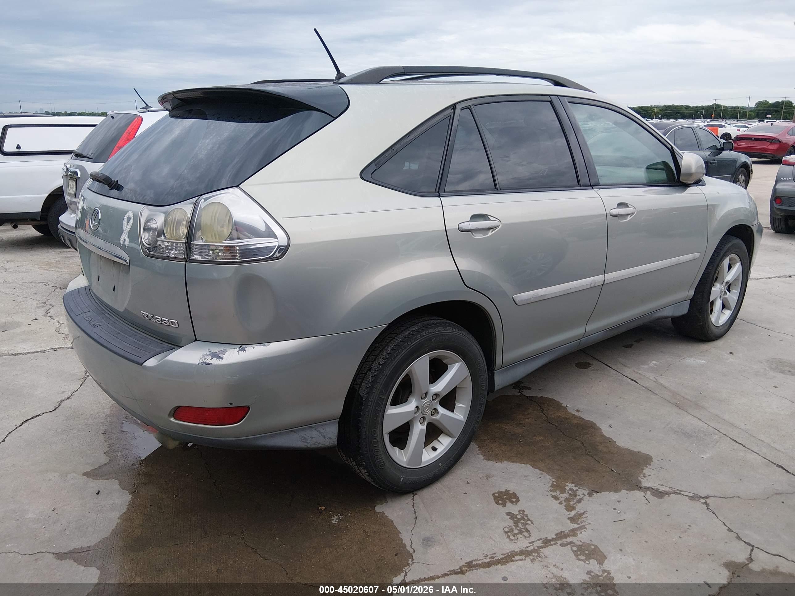 2005 LEXUS RX — VIN 2T2GA31U45C041836 — photo 4