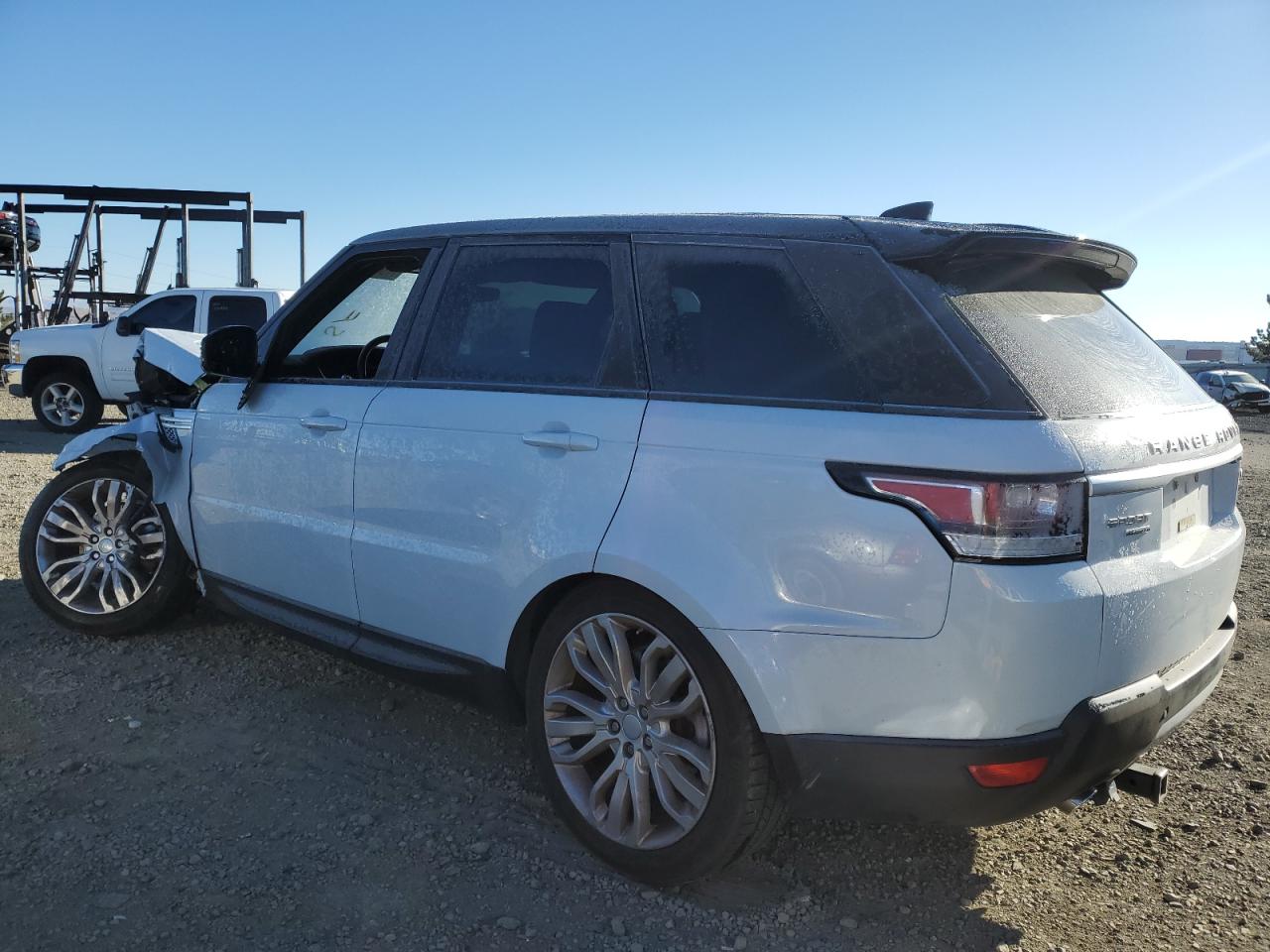 2017 LAND ROVER RANGE ROVE — VIN SALWR2FK4HA674137 — photo 2