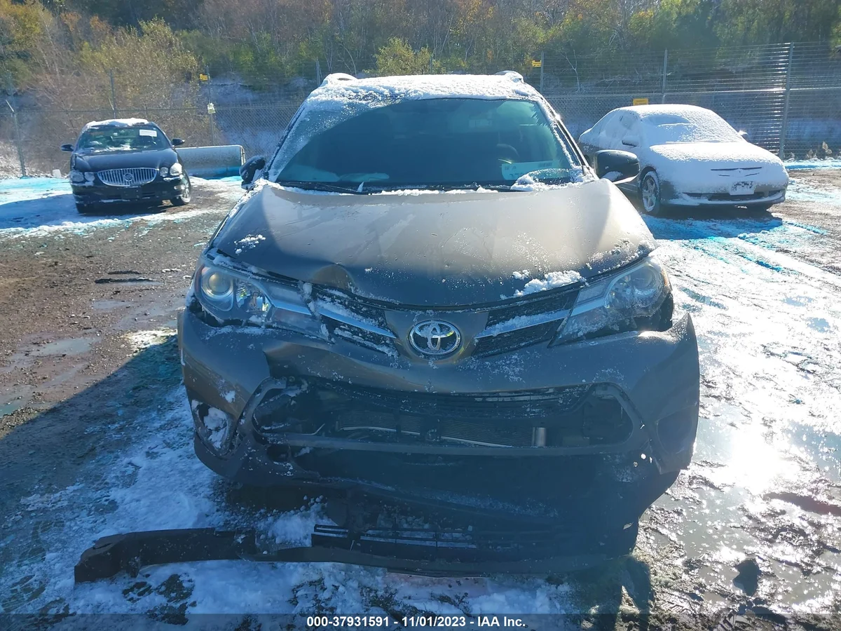 JTMBFREV8FD123515 — photo 12