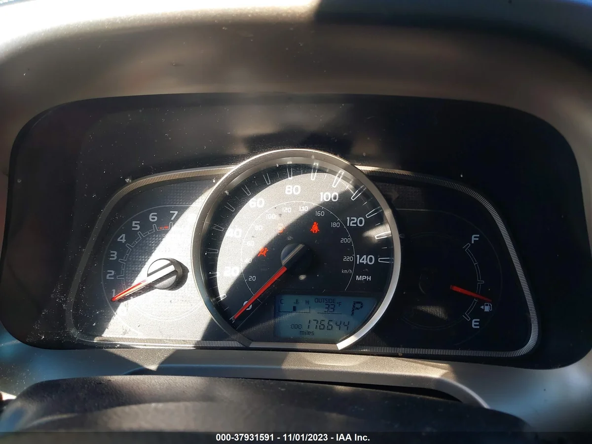 JTMBFREV8FD123515 — photo 7