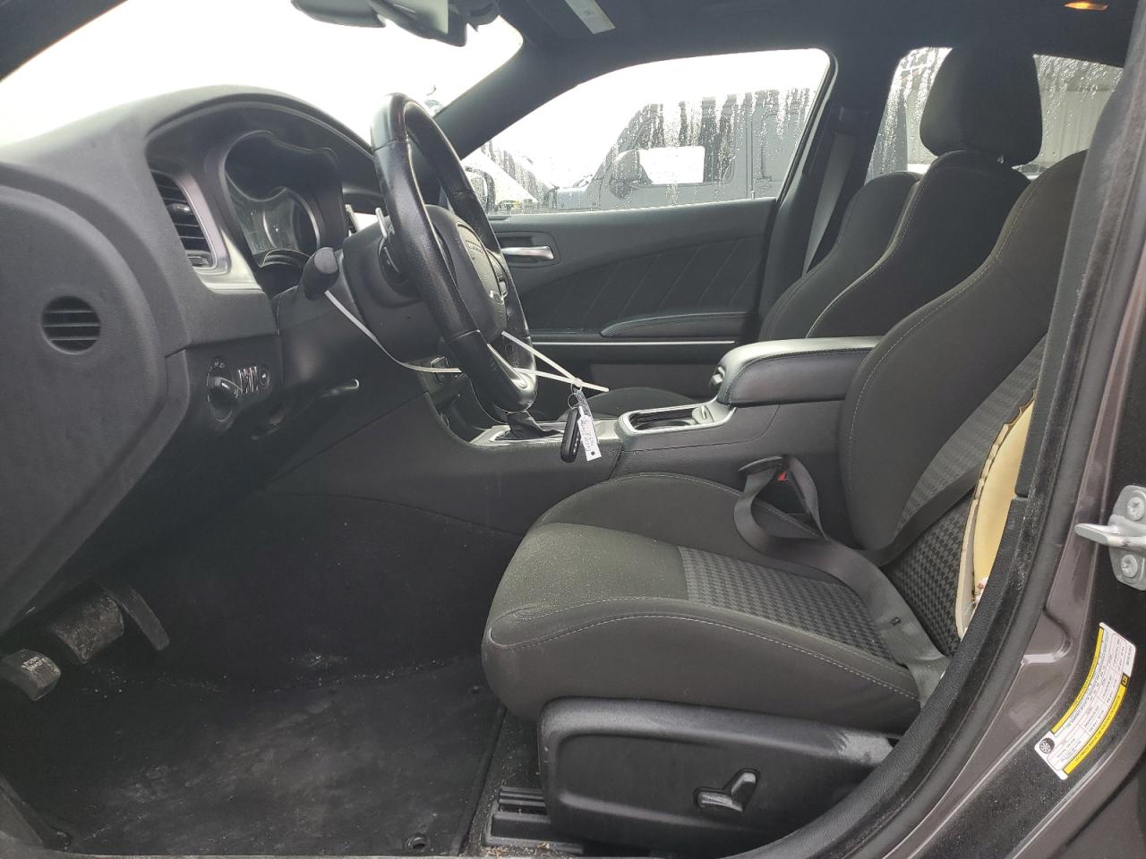 2C3CDXCT7MH574181 — photo 7