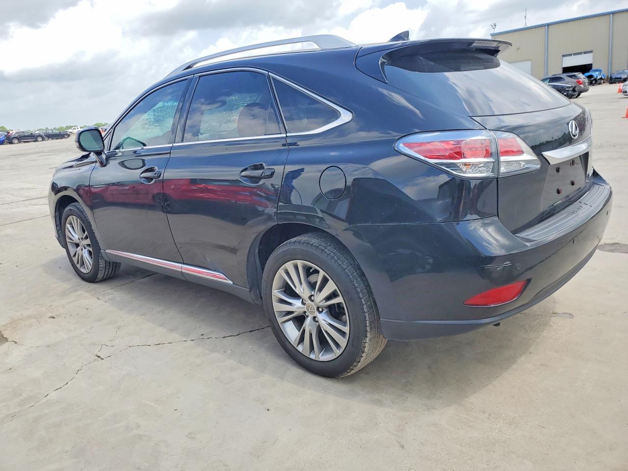 2014 LEXUS RX — VIN 2T2BK1BA7EC242663 — photo 2