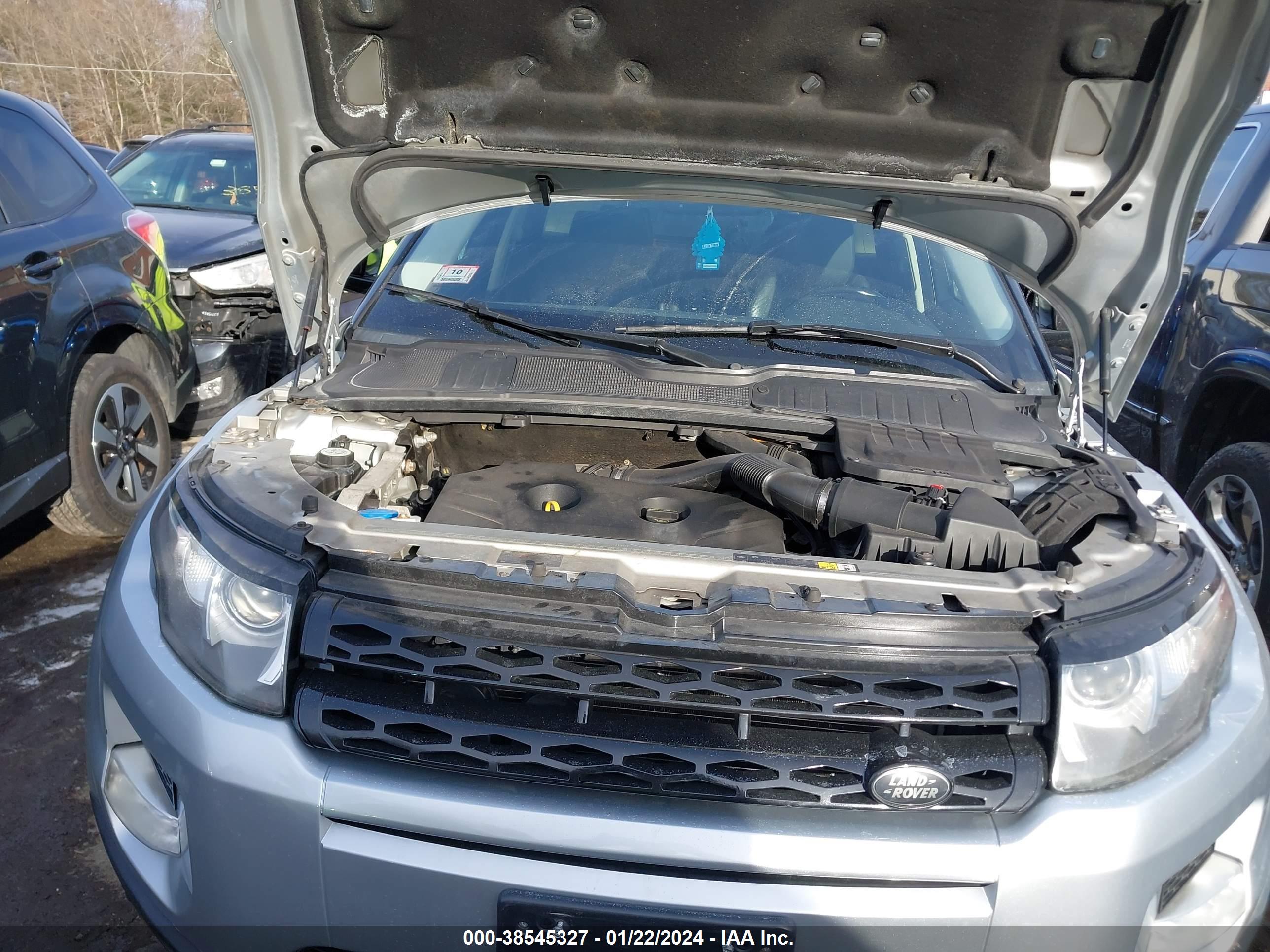 SALVP2BG8DH810371 — photo 10