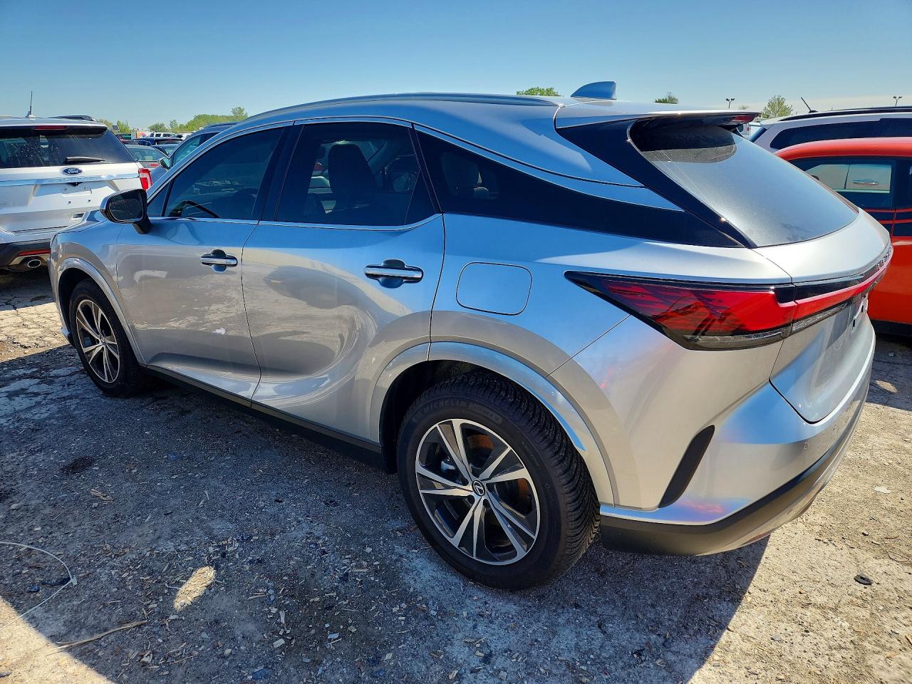 2023 LEXUS RX — VIN 2T2BAMBA3PC011007 — photo 2